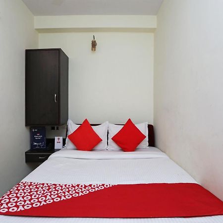 Oyo 13906 Vinita Inn Santragachi Eksteriør billede